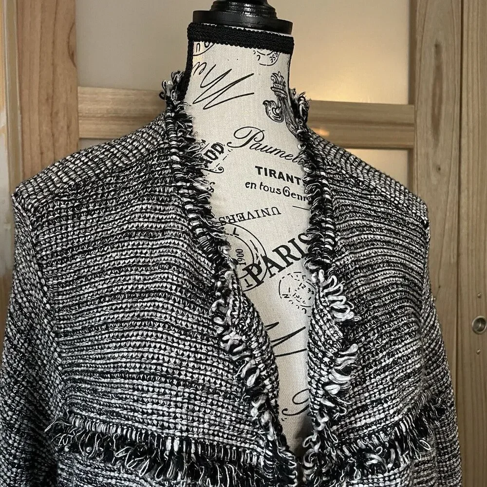 Chico's Women's Size 2 Black White Fringe Jacket  Excellent Condition